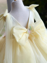 Load image into Gallery viewer, Lemon cup PRE - ORDER